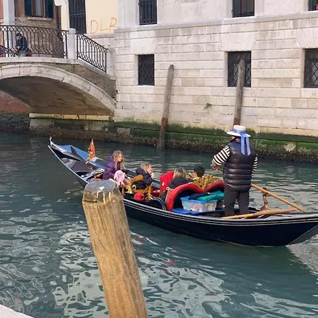 Lägenhet New View Canal Lovers *