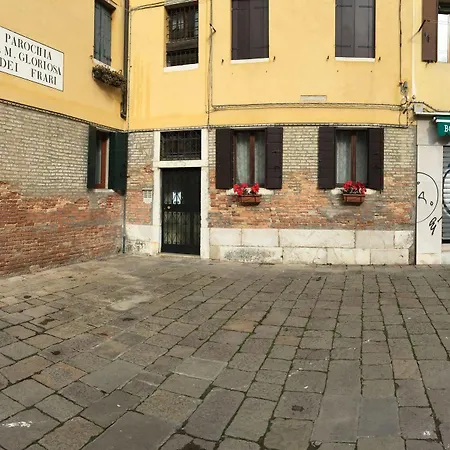 New View Canal Lovers