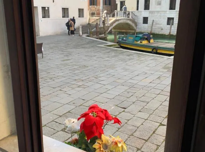 New View Canal Lovers Lägenhet *